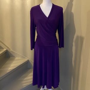 V Neck Dress Size M Plum